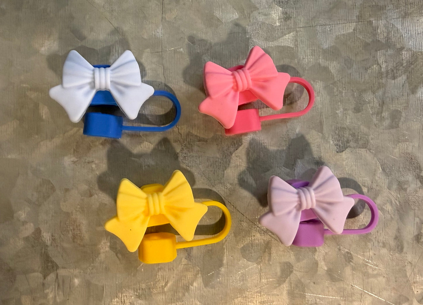 Small bow straw topper